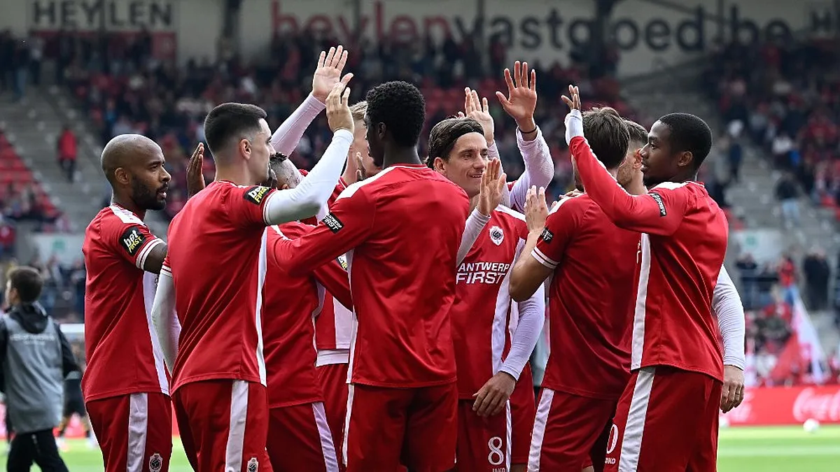 Antwerp Exit: Transfer News & Rumours