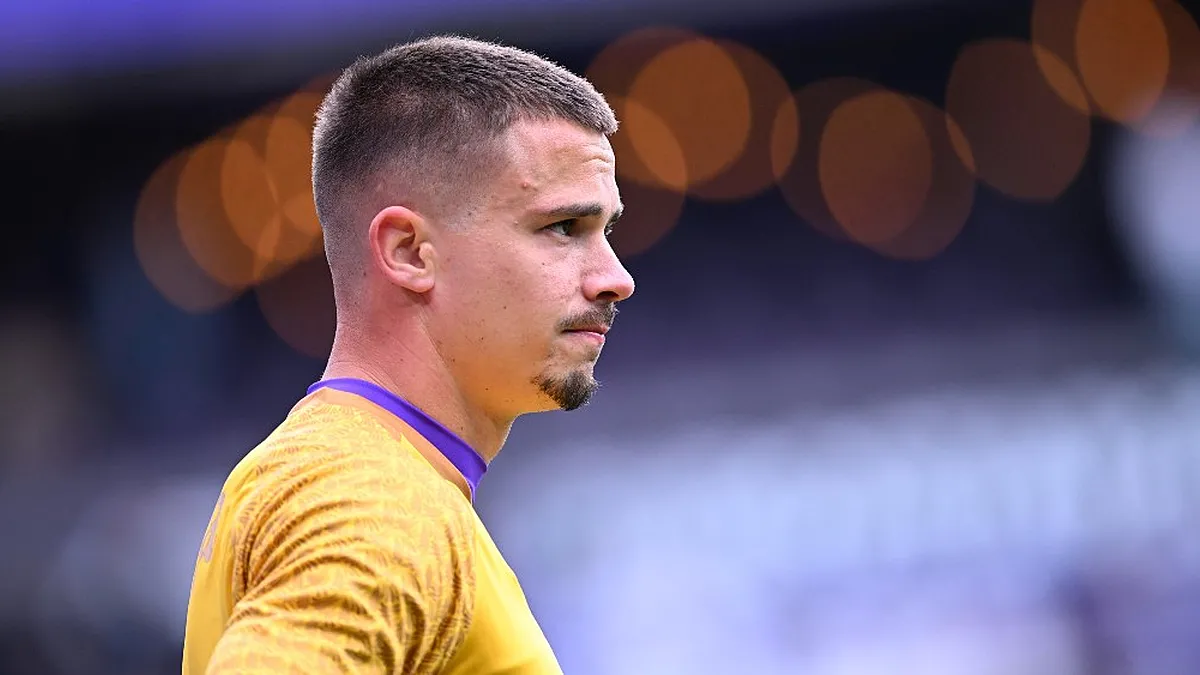 Dendoncker to Anderlecht: Stay Hinges on Condition?