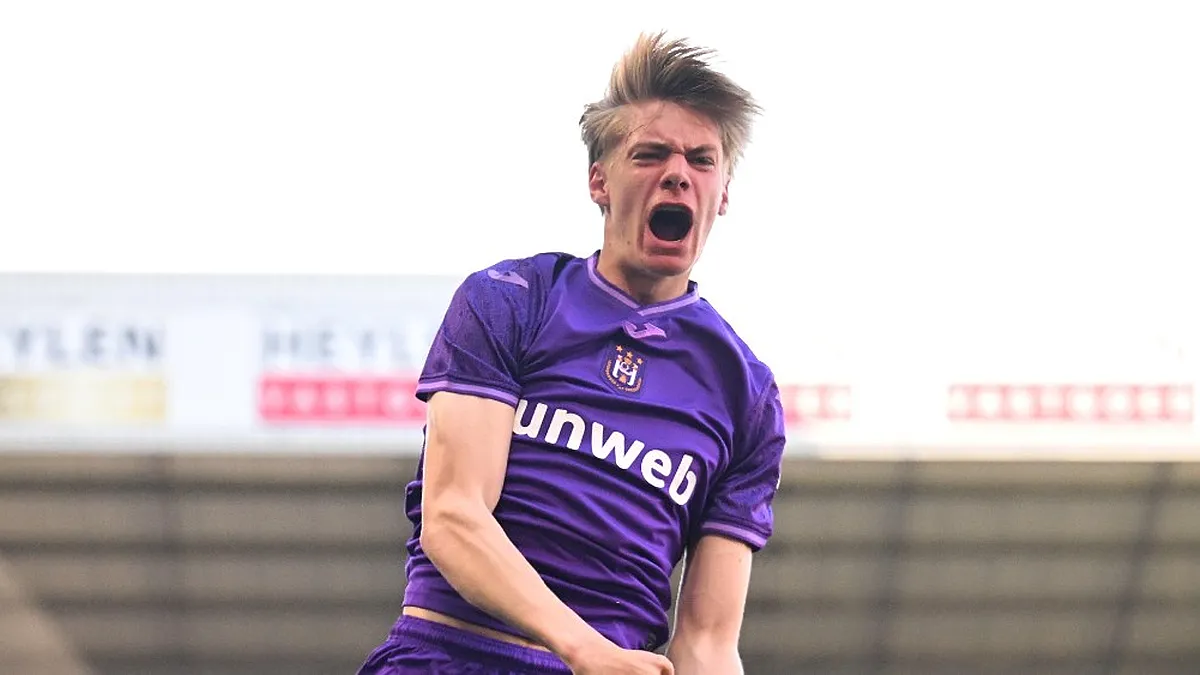 Nathan De Cat Uppercut: Anderlecht Reaction