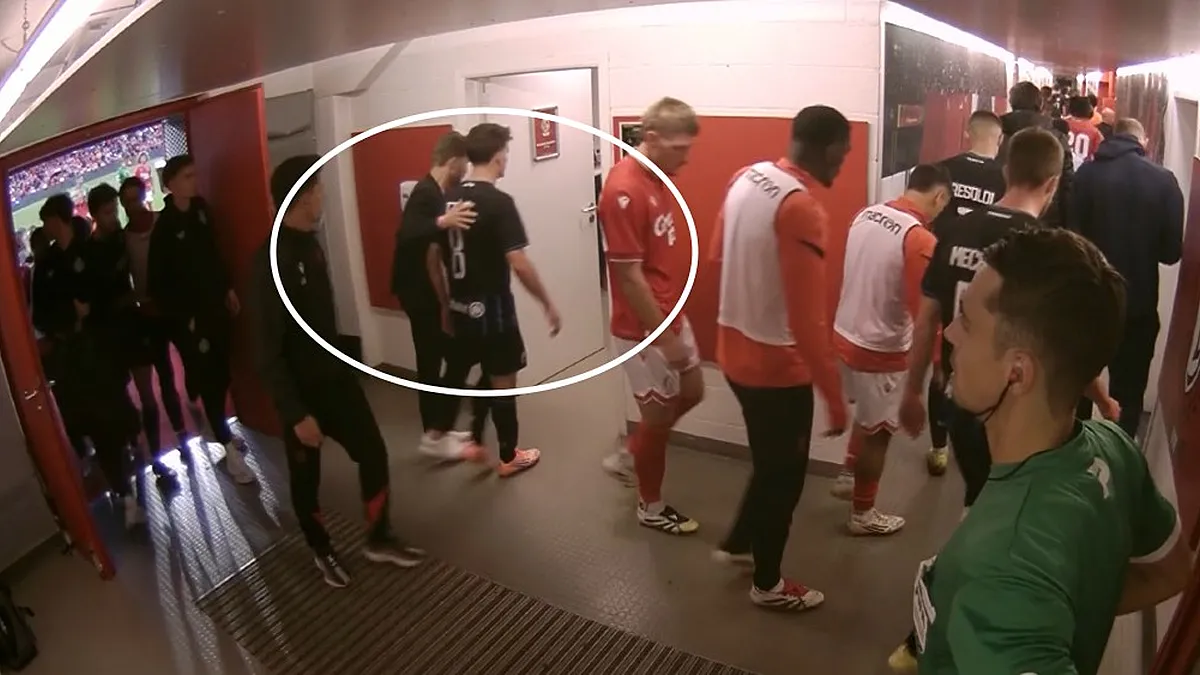 Rigaux Statue: Club Holder Separated at Match