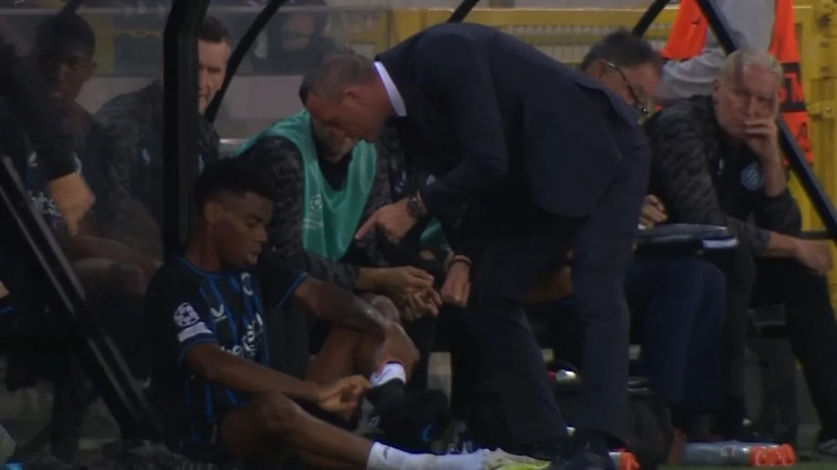 Hayen & Smet: Club-Show Sideline Clash