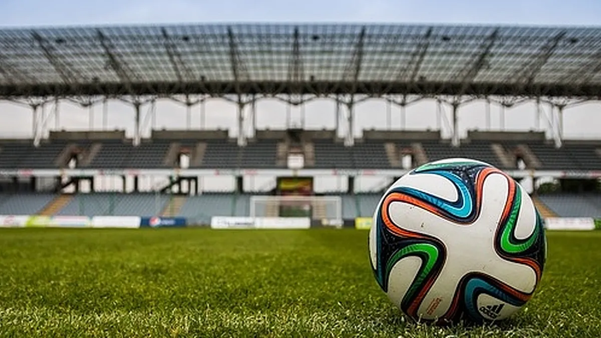 TRANSFERUURTJE: Anele, Storm, N'Sakala, Perbet en Hoefkens
