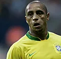 Roberto Carlos is traptechniek nog niet verleerd (🎥)