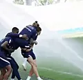 Griezmann krijgt koude douche op training met Frankrijk (🎥)