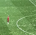 Origi zorgt voor bijzonder moment op titelviering Liverpool (🎥)