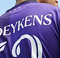 Anderlecht schakelt boegbeelden in voor onthulling shirts