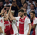 Ajax wint de Klassieker na rode kaart en pijnlijke blunder