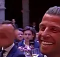 Geen tackle, wel tranen: Alderweireld stil van eerbetoon