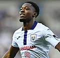 Anderlecht komt met prachtig afscheid aan Amuzu