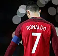 Haha! Ronaldo onthult bizar borstbeeld van zichzelf op Madeira