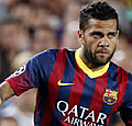 Alves uit kritiek op clubleiding van Barcelona