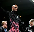 Tussen de fans bij Kompany Testimonial: 