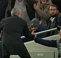 Prachtig! Mourinho bedankt ballenjongen voor... assist 🎥