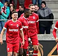 Groeiend Antwerp wervelt voorbij hulpeloos Standard