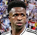 TRANSFERUURTJE: 'Bliksemvertrek Club, Ronaldo strikt nieuwe ster'