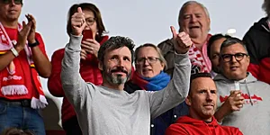Dit gebaar van Van Bommel raakt fans tot in het hart
