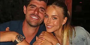 Niet enkel vrouw van Courtois… Mishel Gerzig open en bloot
