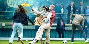 Kijktip: Nederlandstalige voetbalserie op Netflix: “Schaterlachen!”