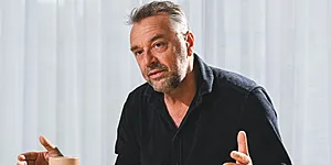 Tom Waes doet schokkende onthulling over zijn eerste keer