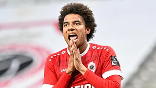 'Naar Antwerp? Stengs heeft nieuwe club gekozen'