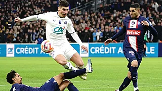 Comeback bezorgt United punt, Malinovskyi knalt PSG uit beker