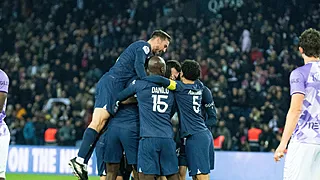 Hakimi en Messi schenken PSG volle buit