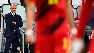 Mulder wijst Martinez met de vinger na catastrofale tweede helft
