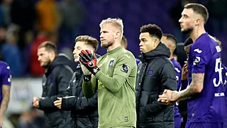 Kranten streng voor 'passieve' topaanwinst Anderlecht