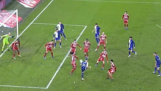 De Bleeckere neemt het op voor Belgische arbitrage