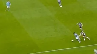 Doku laat tegenstander stof happen, puike assist Onana