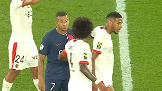 Kritiek op Mbappé neemt fors toe na teleurstellende start