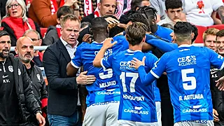 'KRC Genk wil Ajax aftroeven voor nieuwe verdediger'