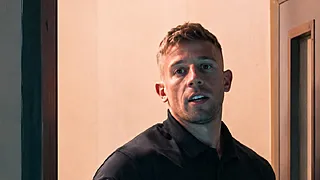 Toby Alderweireld stunt met wel heel bijzondere nieuwe job