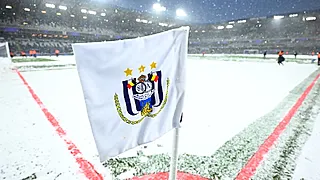 Alle hens aan dek: aftrap Anderlecht-La Louvière uitgesteld
