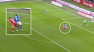 Commotie op Bosuil: Van der Elst gaat volledig los na dé fase