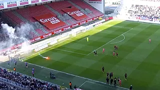 Daar gaan we wéér: uitfans laten Antwerp-Standard stilleggen