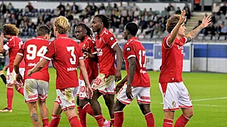 Standard zet prima competitiestart verder tegen zwalpend OHL