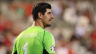 Van Bommel zéér duidelijk over situatie Courtois