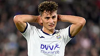 'Drie clubs polsten al naar Esposito'