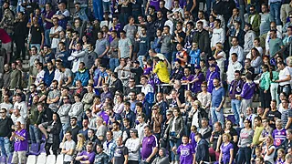 'Supportersbus van Beerschot aangevallen door Antwerp-fans'