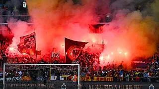 Smetje op titelviering: rellen in stadion in Mechelen