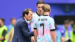 Garcia hakt knopen door: Vanaken in, De Bruyne out