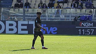 Orban start rel na bizarre rode kaart: “Omdat ik zwart ben”