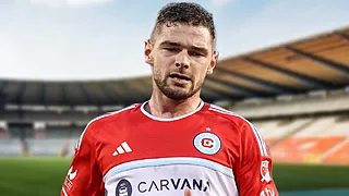 TRANSFERUURTJE: 'Club lonkt naar Ajax, transfergevecht Karetsas'