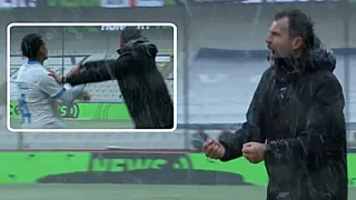 Heftig beeld: Leko pakt speler in volle match bruut aan