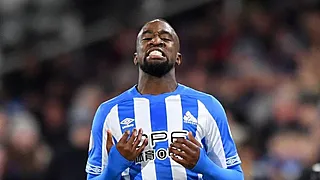 Mbenza verlaat Huddersfield voor Qatarees avontuur 