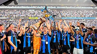 Club stinkend rijk: bijna 100 miljoen voor drie titelhelden