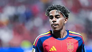 Lamine Yamal zwaait met lof naar 'beste speler bij Duivels'