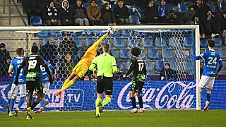 Lawal verklapt waarom Genk in Europa wél sterk presteert