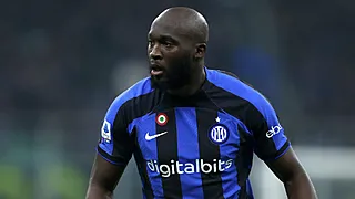 Enorme misser Lukaku breekt Inter zuur op